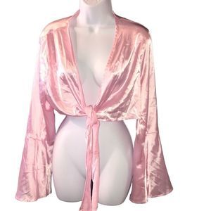 So cute Shein Curve satin pink crop top with bell sleeves size 0X